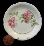 Click here to enlarge image and see more about item 8152: Butter Pat Antique English Roses Molded Teabag Caddy