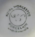 Click to view larger image of Egg Coddler Royal Worcester Evesham Currants Large Double (Image3)