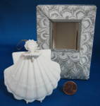 Click here to enlarge image and see more about item 9467: Margaret Furlong Shell Angel Conflower Goldfinch MIB