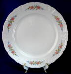 Click here to enlarge image and see more about item 9537: Dinner Plate Winterling Mayerling Vintage Floral Swags